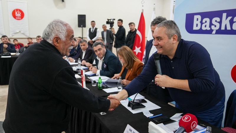 Özarslan İncirli Mahallesi'nde Toplantı Düzenledi