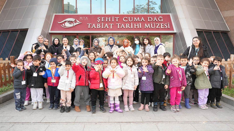 Keçiören'li Minikler Tabiat Tarihi Müzesi'nde
