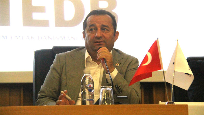 Hakan Akçam: Yaşananlar Sistemsel Bir Uyarıdır