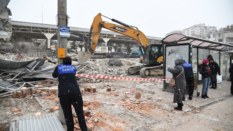 Pursaklar'da Zabıta Ekipleri Görev Başında