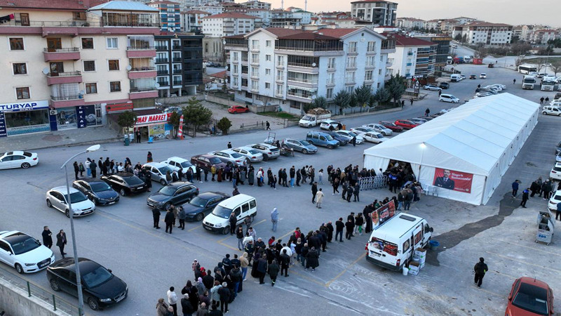 Türk Beyleri Kent Meydanı'nda İftar Buluşması