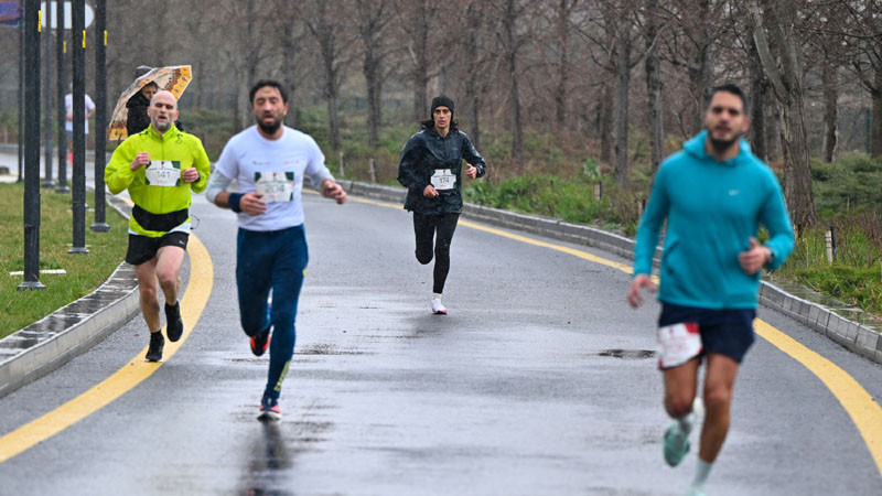 Ankara'da Tıp Bayramı Koşusu Gerçekleştirildi