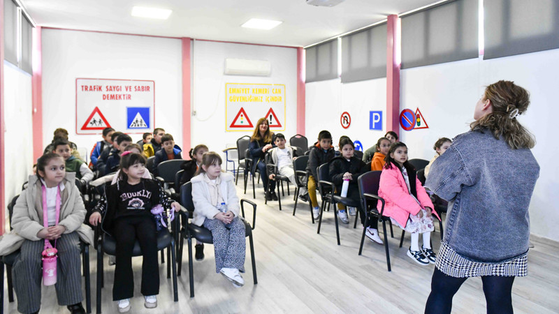 Ankara Büyükşehir Belediyesi'nden Çocuklara Trafik Eğitimi
