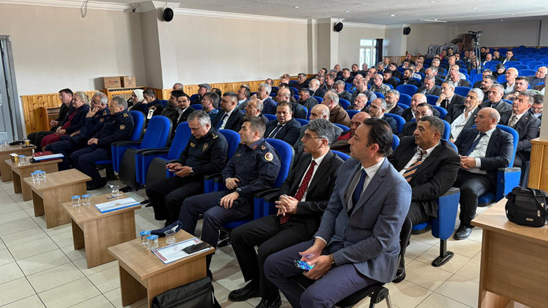 Kızılcahamam'da 109 Mahalle Muhtarı Buluştu