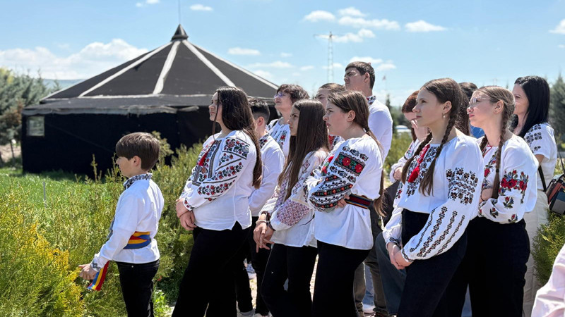 Romanyalı Öğrencilerden Sincan Eko Çiftlik'e Ziyaret
