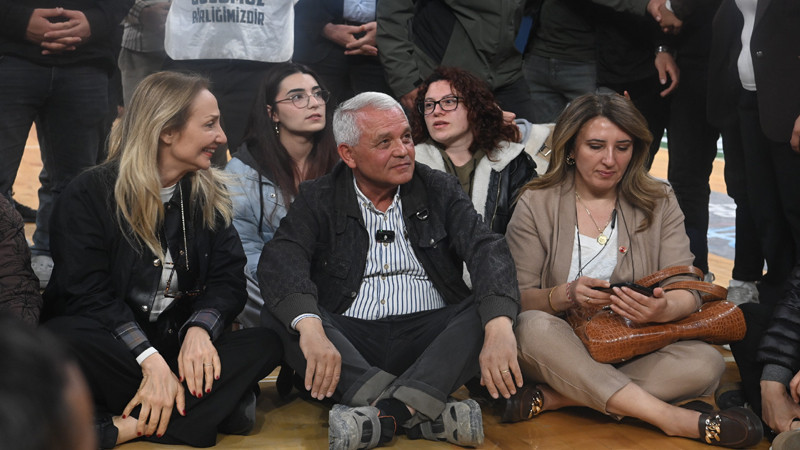 Maden İşçilerinin Hak Arayışına Mamak Desteği