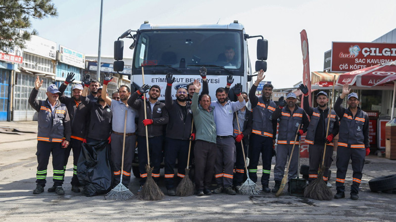 Şaşmaz Oto Sanayi Sitesi'nde Temizlik Çalışması
