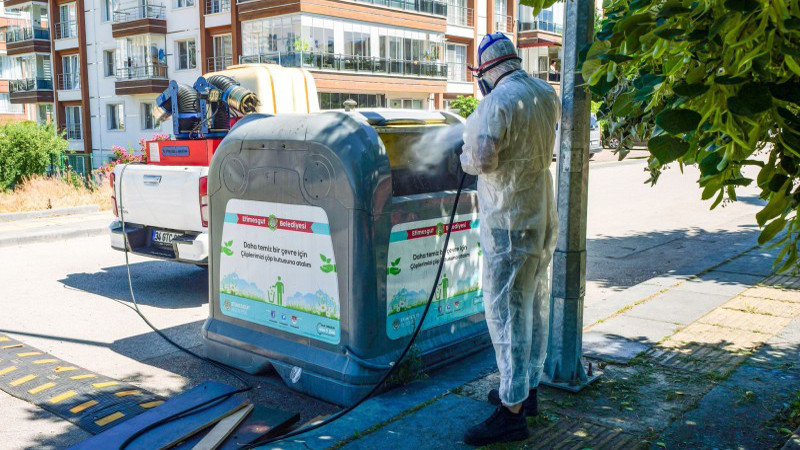 Etimesgut Belediyesi'nden İlaçlama Seferberliği