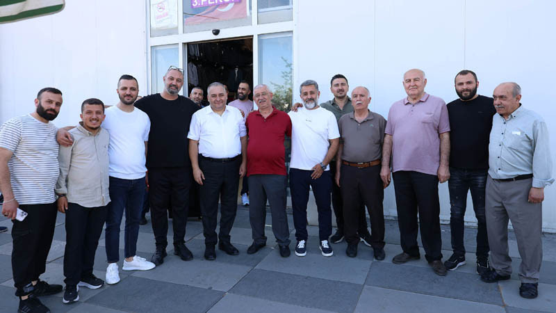 Özarslan, Osmanlı Halk Pazarı Esnafıyla Buluştu