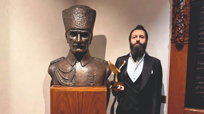 Akif Manaf Sağlık ve Barış Ödülü Gazi Mustafa Kemal Atatürk'e