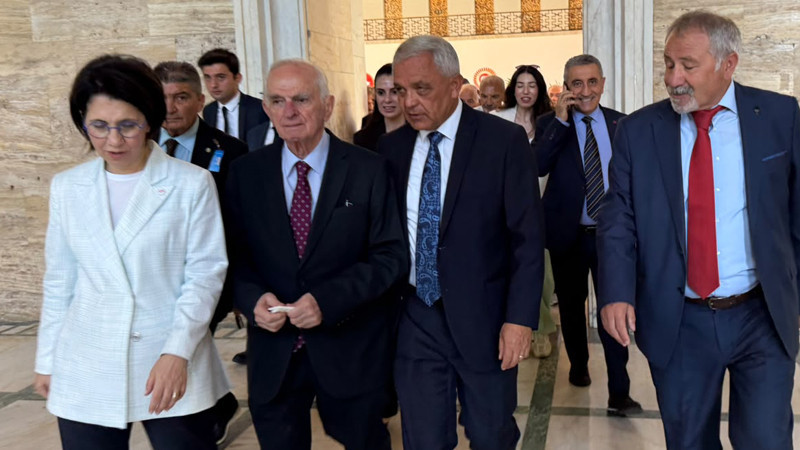 Veli Gündüz Şahin, Önder Sav'ı Yalnız Bırakmadı